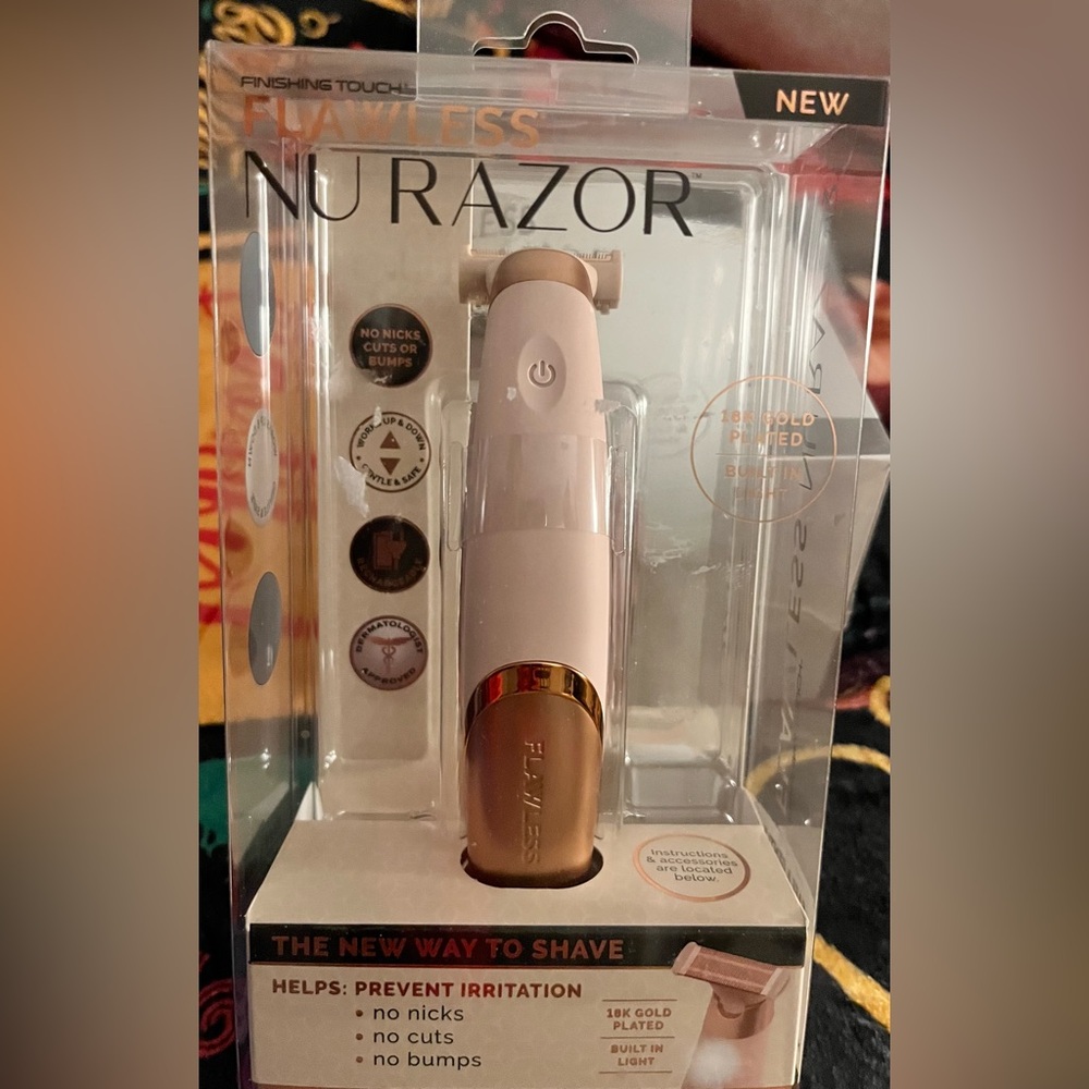 Flawless Nu Razor - Rose Gold